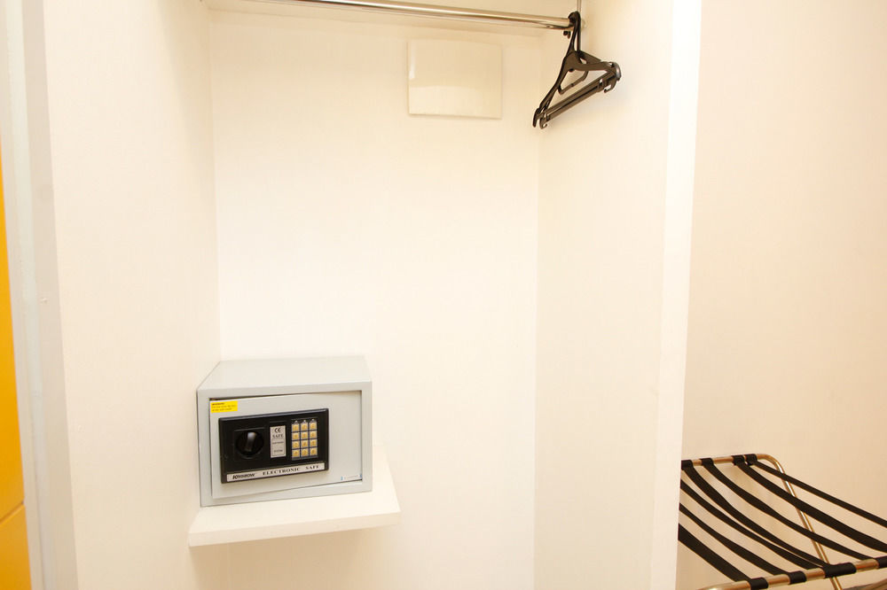 Airy Glodok Pinangsia Raya Jakarta Hotel Luaran gambar